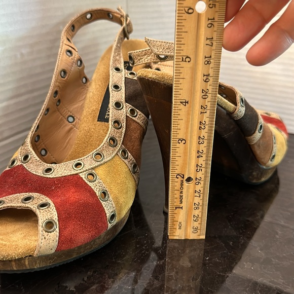 Steve Madden Luxe Multicolor, suede and leather heels - Picture 9 of 10